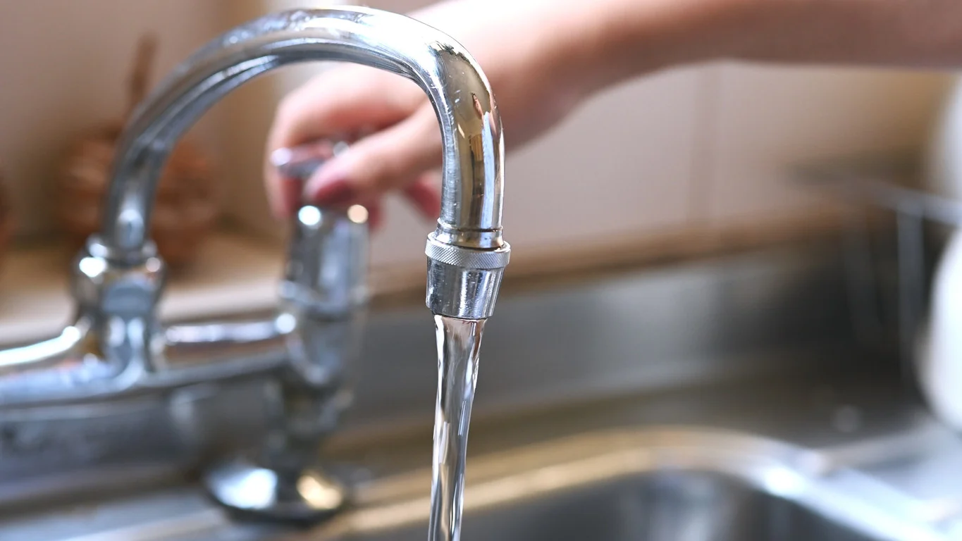 Why older apartment fixtures change water more than the water system itself